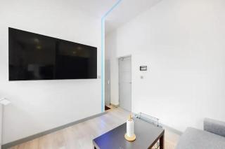 Praed Street Paddington by Citystaylondon - 9