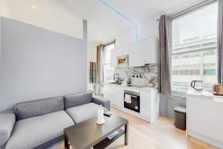Praed Street Paddington by Citystaylondon - 6