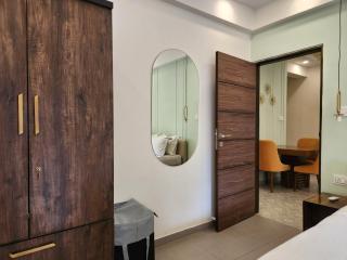 Zen Urban 1BHK Retreat with Pool, Amenities - 5 Minutes to Candolim Beach - 4