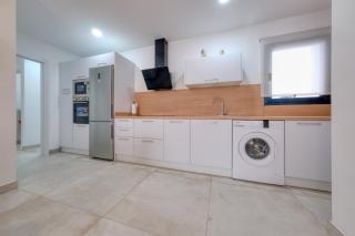 Luxury House- La Santa - 6