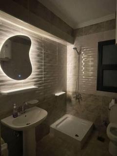 Appartment 2 beds & 2 baths fully furnished withAc - 8