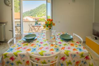 Seaview Apartment - B - 3