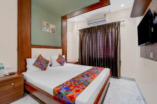 FabHotel Kayal Plaza - 8