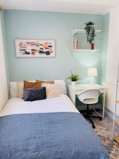 Double Room in Shared House - 0