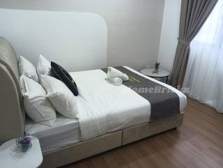 168 Park Residence by HomeBrickz - 3