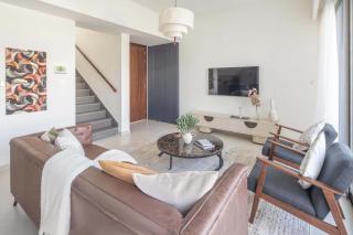 Frank Porter - Nara, The Valley - 4