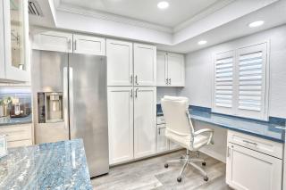 Land's End 11-302 Beach Front - Premier - 1