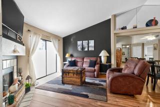 Tempe Oasis with Fire Pit & BBQ Lounge home - 3