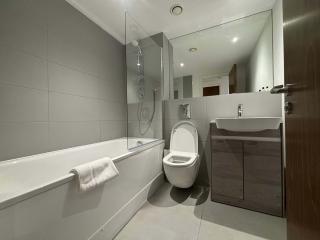 1 Bed Serviced Apartment Bracknell with parking 5 mins from station - 9