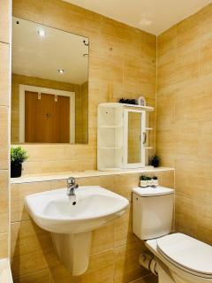 Longterm Stay City Centre Apartment 2 Bedrooms - 3