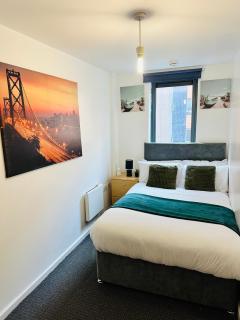 Longterm Stay City Centre Apartment 2 Bedrooms - 1