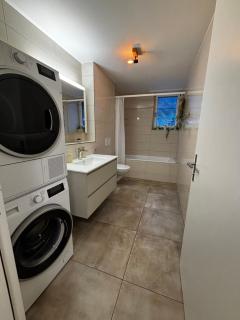 Mountain View Apartment - 1