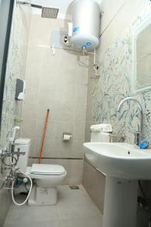 Crystala 2 Guest House - 6