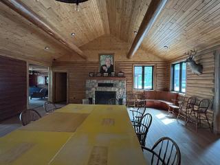 The Lodge at Pine Cone Lodge for Large gatherings! - 5