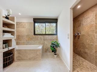 Suite parentale située dans le triangle d'or du Luberon - 1