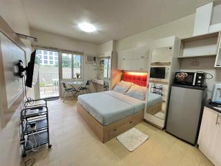 studio room with balcony - 6