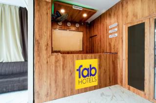 FabHotel O PNR Continental - 9