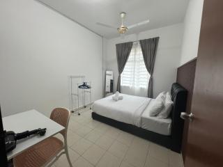 Adyan Permata Homestay Ground Floor - 9