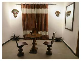 La MAISON BLANCHE - C - CENTRAL - CALME - WIFI - White Butterfly Hostel - 2