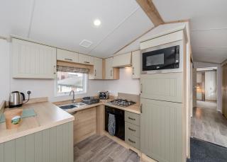 Castle Brake Holiday Park - 3