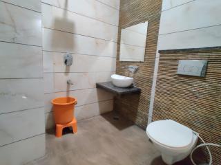 Golden GSC Hotel - 1