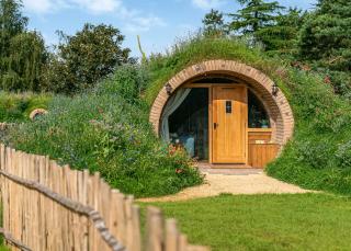 Luckington Burrows - 9