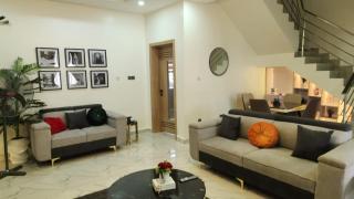 MM Luxury 3 bedroom Duplex Terrance - 3