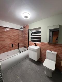 1 bedroom garden flat London - 0