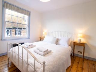 Easter Cottage - Central Rye Effortless Chic Pass the Keys - 7