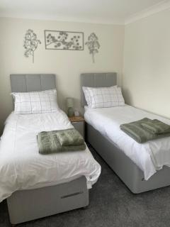 Jasmine Cottage, a delightful 3-bedroom home - 8