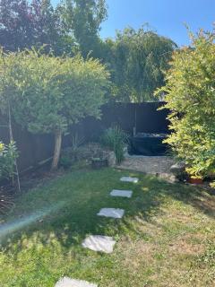 Jasmine Cottage, a delightful 3-bedroom home - 7