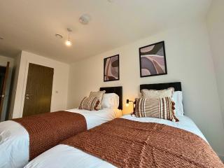 Luxury 2 bed Apt Near Ascot & Windsor - 8