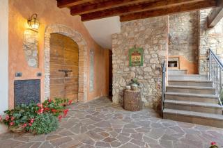 Il Borgo Apartments - 6