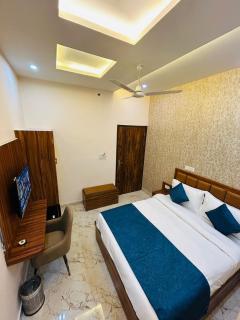Hotel DVL INN- Near Jalmahal Jaipur - 0