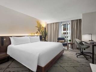 The Novotel Toronto Centre - 4