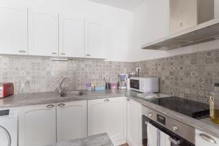 Central Narbonne with rooftop terrace - 6