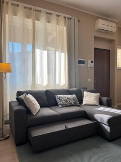 Cozy Apartment in via Canonica - 9