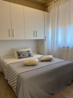 Cozy Apartment in via Canonica - 6