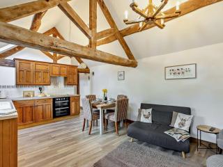 The Milking Parlour - Cottage within farm grounds - 9