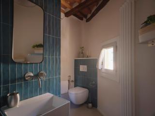 Cosy Design Apt in Lucca Numa Apartments - 1