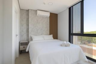 Functional 1BR • Financial Hub • 24/7 Security - 6