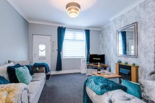 Central 2 Bed Home by 53 Degrees Property, Perfect for Business near Crewe Train Station - 7