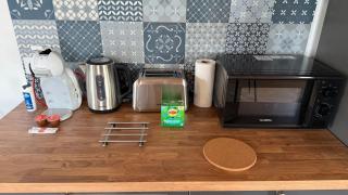 27 CHIC & COSY NOIRETABLE F2 55m2 WIFI SMART TV NETFLIX - 2