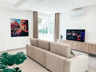 Modern Escape Villa in St Julian with Pool by ArcoBnb - 9