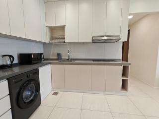 Kenny Hill Residence by Centurypro - 1