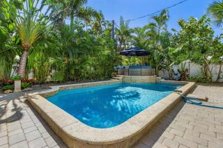 Historic Charm & Walkable Waterfront, with Heated Pool - Ponce Pointe - Roelens - 7