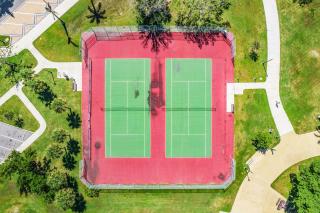 Historic Charm & Walkable Waterfront, with Heated Pool - Ponce Pointe - Roelens - 4