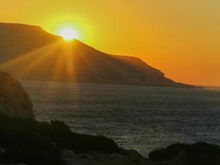 Castelia Bay Hotel - 9