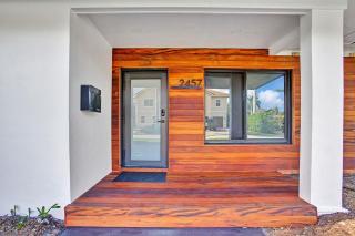 Coral Lane by Rove Travel - Home with Pool & BBQ - 5