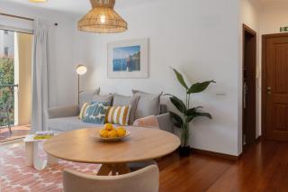 Modern apartment with balcony Madalenas III - 9